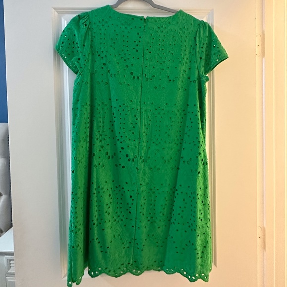 Crown and Ivy Scalloped Dress - Picture 2 of 2